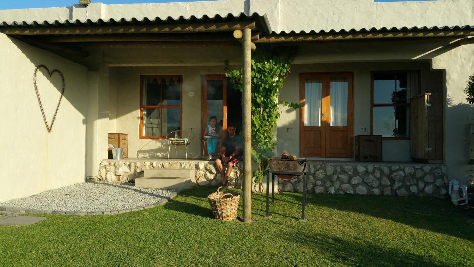 The Stables Accommodation Лангебан Екстериор снимка