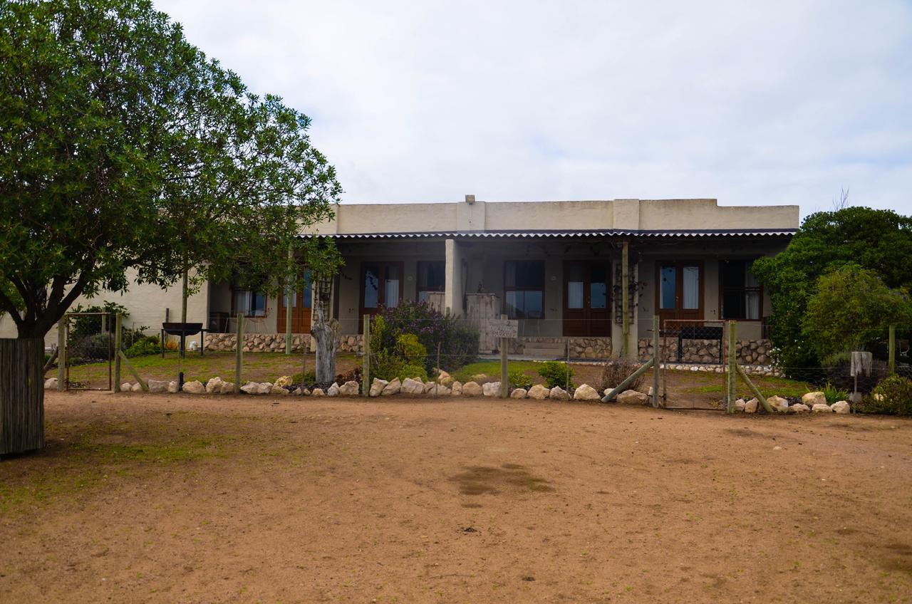 The Stables Accommodation Лангебан Екстериор снимка